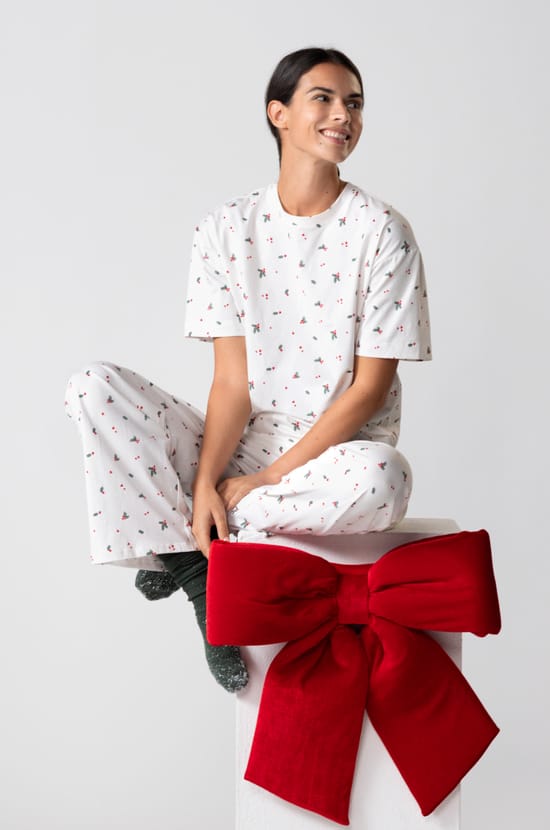 Conjunto de pijama de 2 piezas con estampado de algod&oacute;n;${refinementColor}
