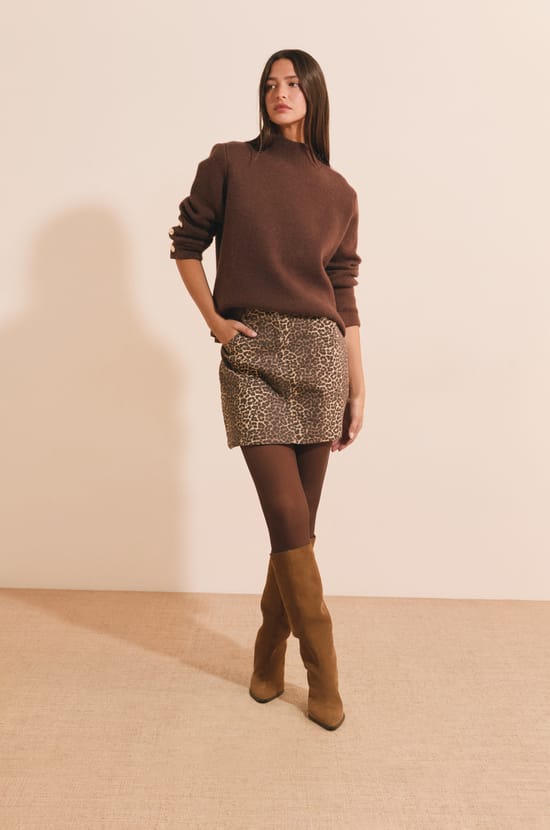 Pull manches longues avec d&eacute;tails boutons;${refinementColor}