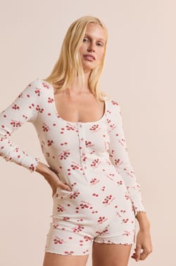 Combishort de pyjama en coton &agrave; motifs tomates;${refinementColor}