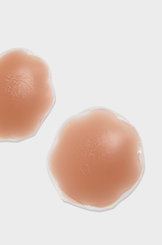 Self-adhesive silicone nipple covers;${refinementColor}