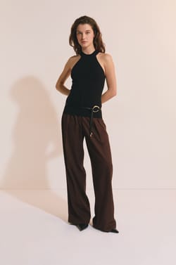 T-shirt sans manches;${refinementColor}