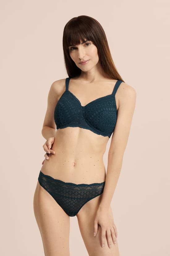 Post-mastectomy Wireless Lightly Lined Bra;${refinementColor}