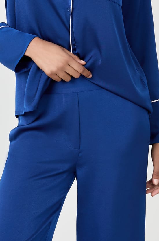 Pantalon de pyjama satiné;${refinementColor}