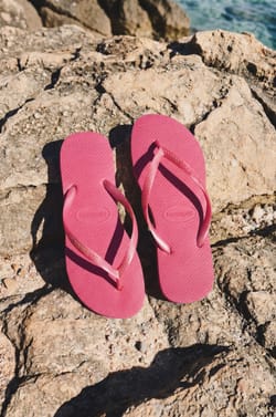 Tongs Havaianas slim;${refinementColor}