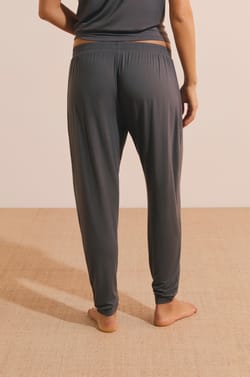 Pantal&oacute;n de pijama liso de modal;${refinementColor}