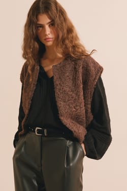 Gilet sans manche;${refinementColor}