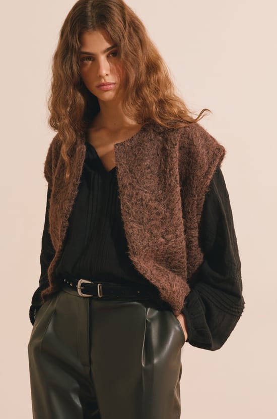 Gilet sans manche;${refinementColor}