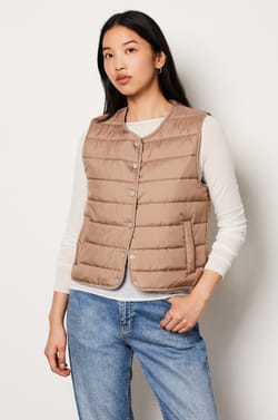 Sleeveless Quilted Puffer Jacket;${refinementColor}