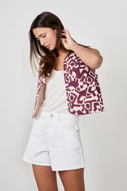 Sleeveless cardigan with prints;${refinementColor}