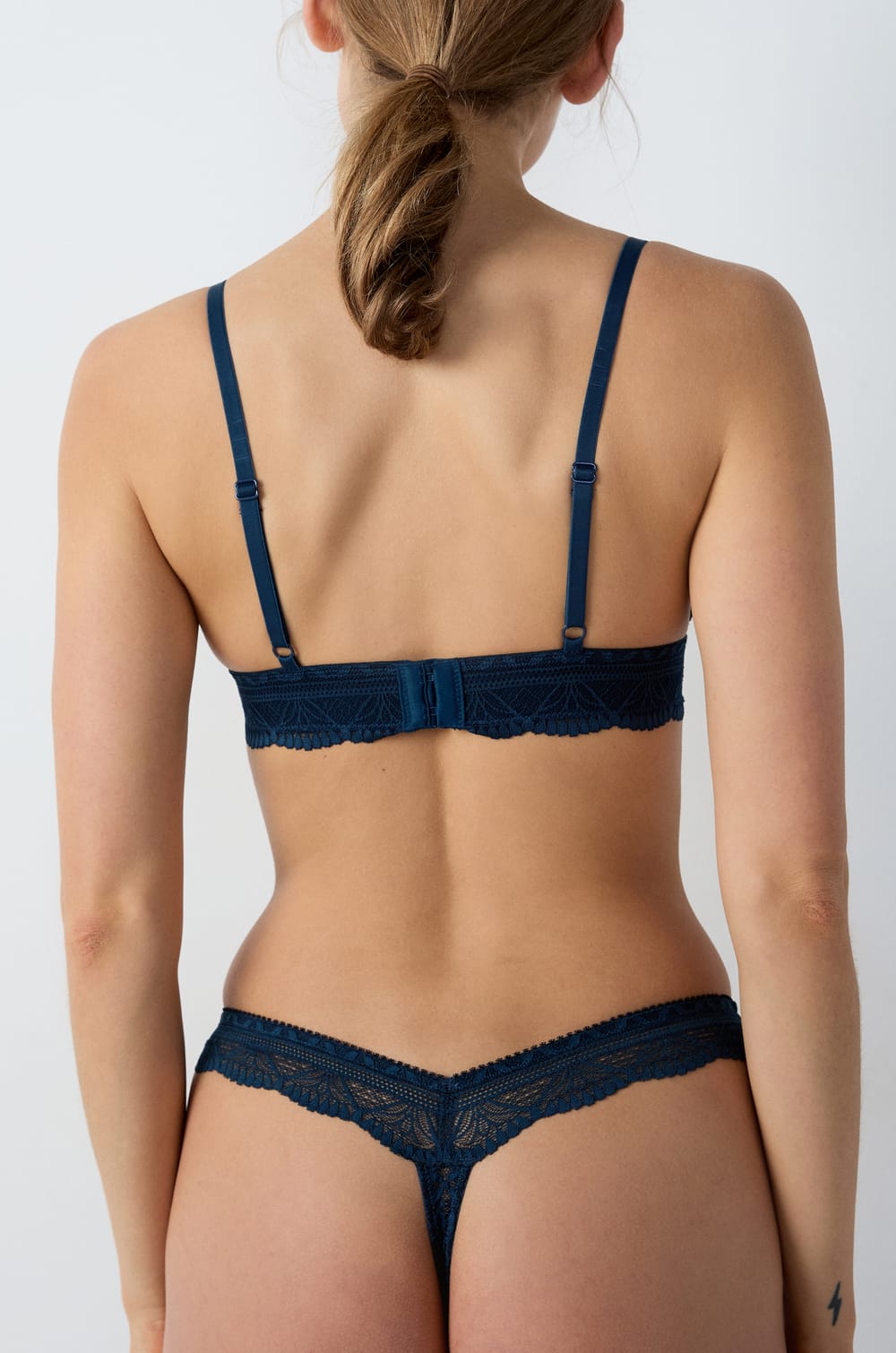 Bra No. 8 - The Wireless Triangle Bra;${refinementColor}