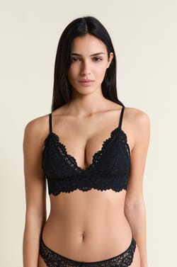 Bra N.8 - The Wireless Triangle;${refinementColor}
