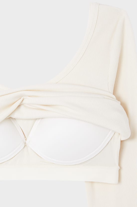 Long-sleeved round neck t-shirt with integrated bra;${refinementColor}