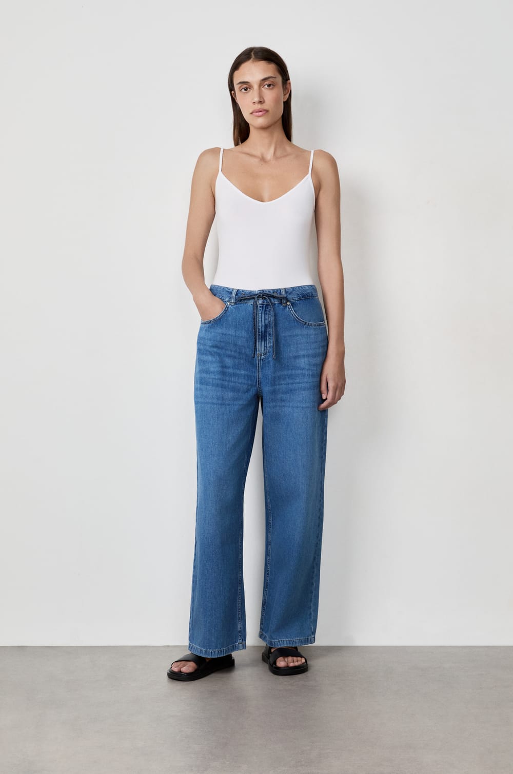 Tank top;${refinementColor}