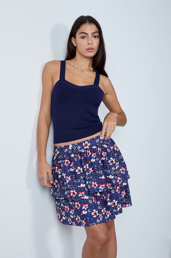 Jupe courte à motifs fleuris;${refinementColor}