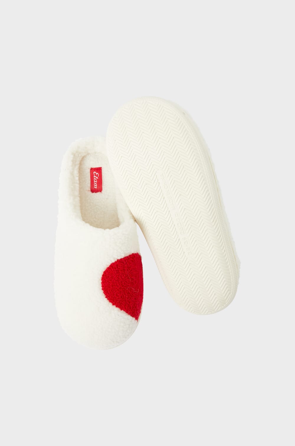 Chaussons mules en fausse fourrure à motif coeur;${refinementColor}