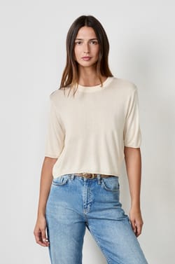 Pull manches courtes;${refinementColor}