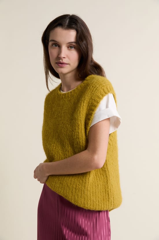 Pull sans manches;${refinementColor}