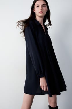 Vestido corto vaporoso;${refinementColor}