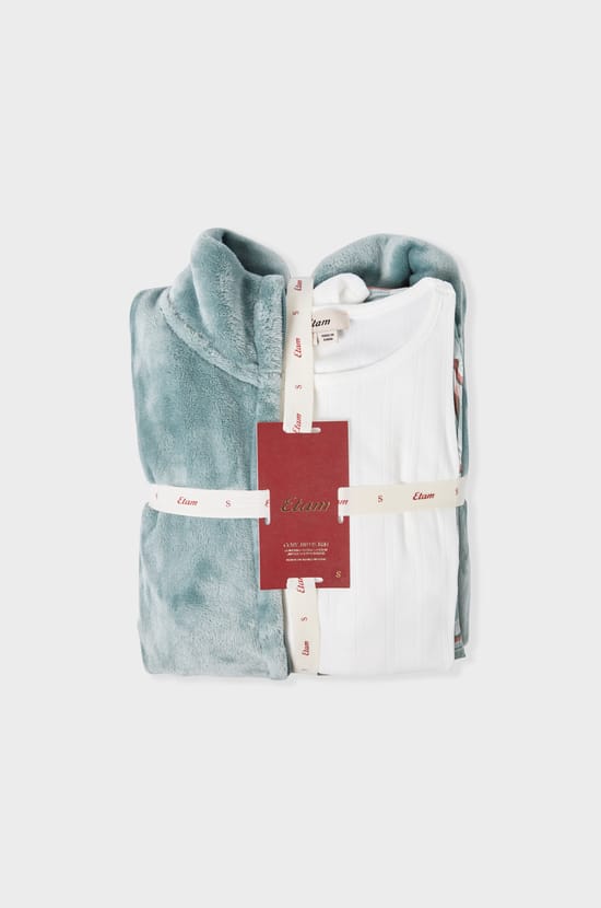 3 Piece Pyjamas;${refinementColor}