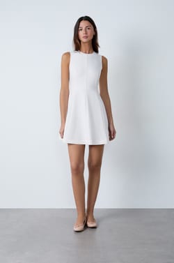 Short Straight Dress;${refinementColor}