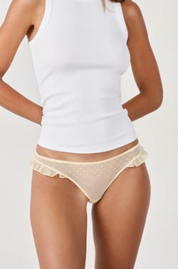 Tanga en tulle;${refinementColor}