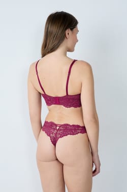 Post-mastectomy Wireless Triangle Bra with Iridescent Lace;${refinementColor}
