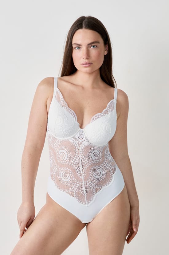 Body en dentelle;${refinementColor}