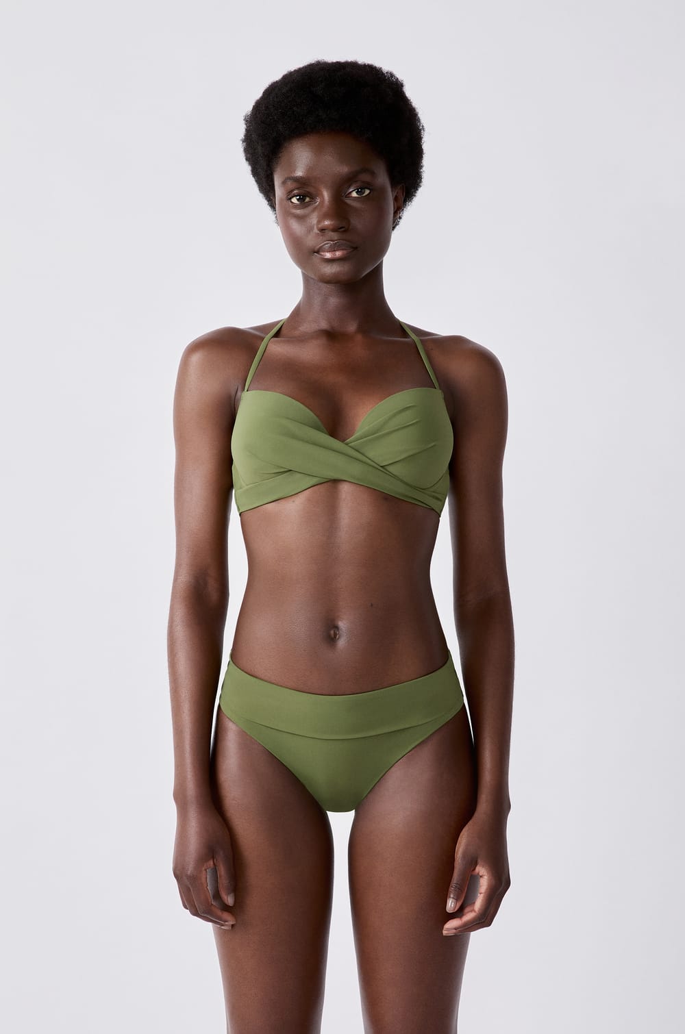 Haut de maillot push-up armaturé;${refinementColor}