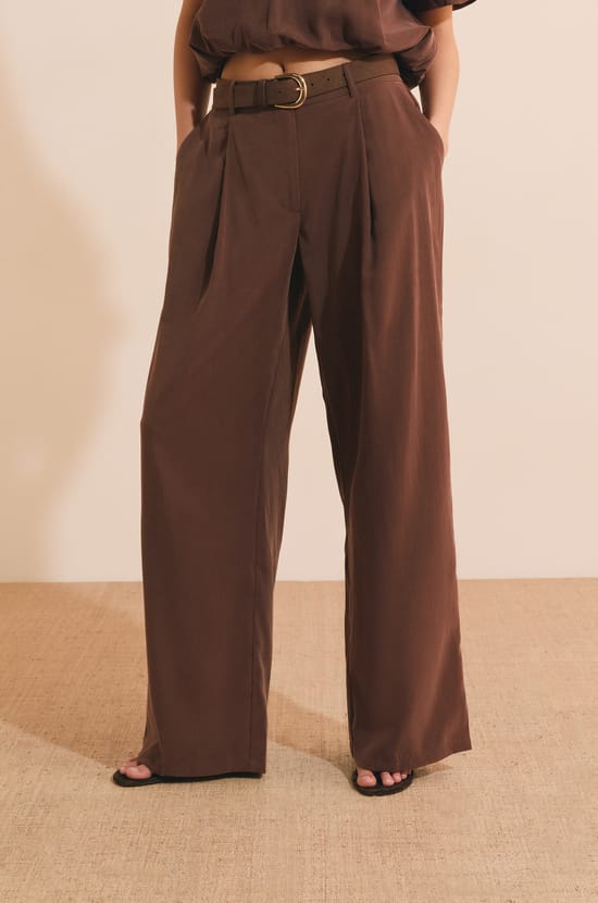 Pantalon large;${refinementColor}
