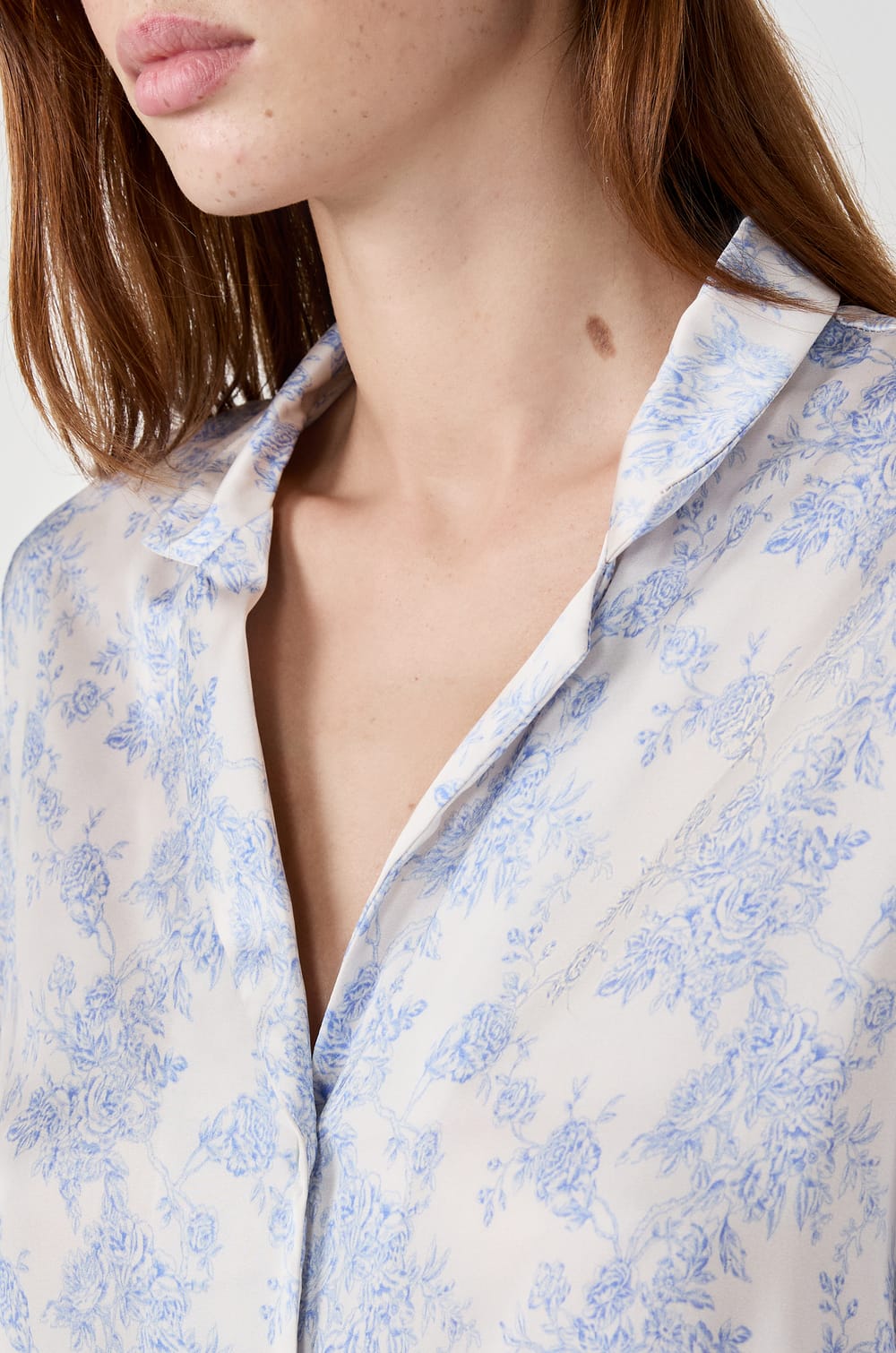 Chemise de pyjama satinée;${refinementColor}