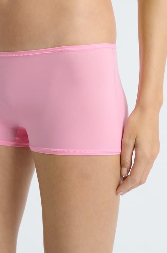 Shorty en microfibre;${refinementColor}