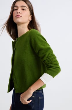 Pull cardigan avec boutons en cachemire;${refinementColor}