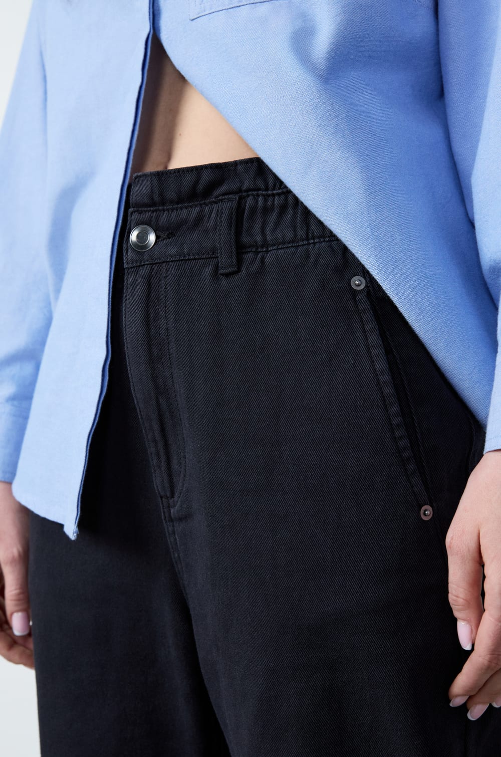 Carrot Cut Jeans;${refinementColor}