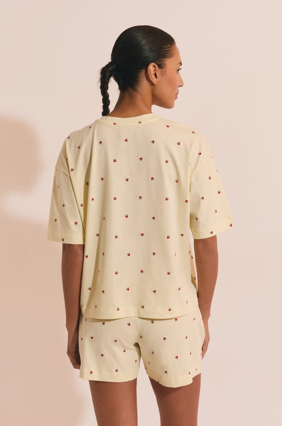 Pyjama 2 pi&egrave;ces motifs fraises;${refinementColor}