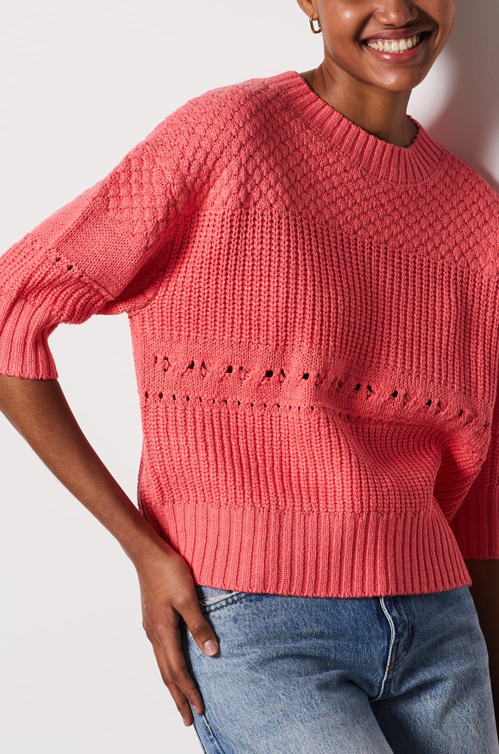 Short-sleeved openwork sweater;${refinementColor}