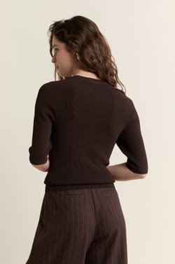 Pull &agrave; manches courtes en maille;${refinementColor}