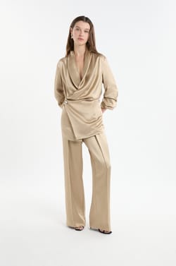 Pantal&oacute;n wide leg de cr&ecirc;pe;${refinementColor}