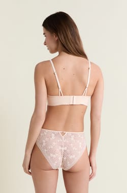 Soutien-gorge N.8 - Le triangle sans armatures en dentelle;${refinementColor}
