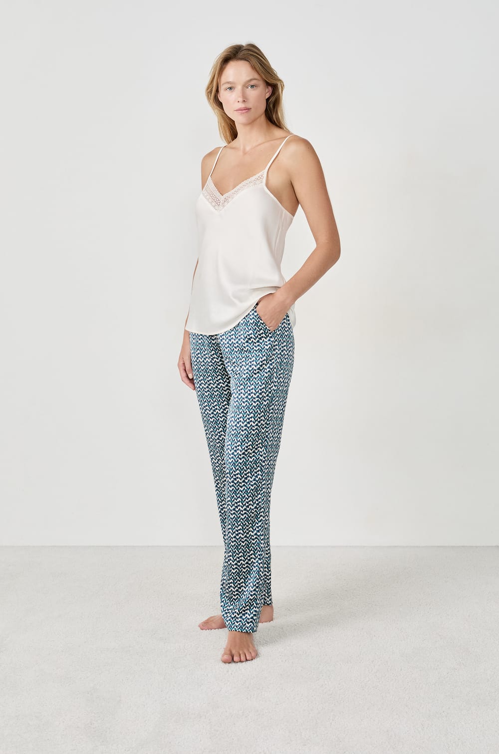 Pyjama 3 pièces;${refinementColor}