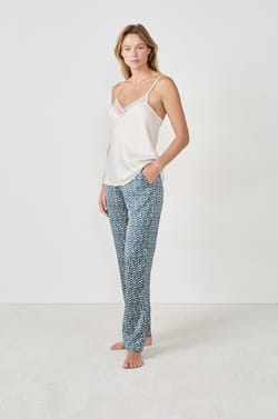 Pyjama 3 pièces;${refinementColor}