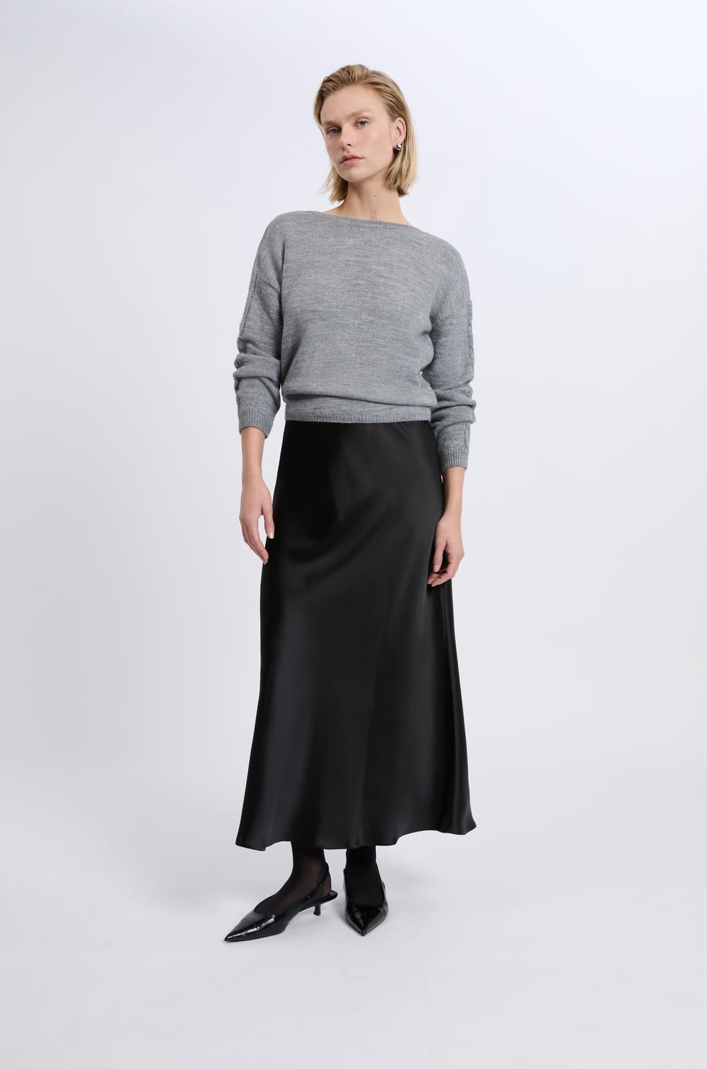 Jupe a pois;${refinementColor}