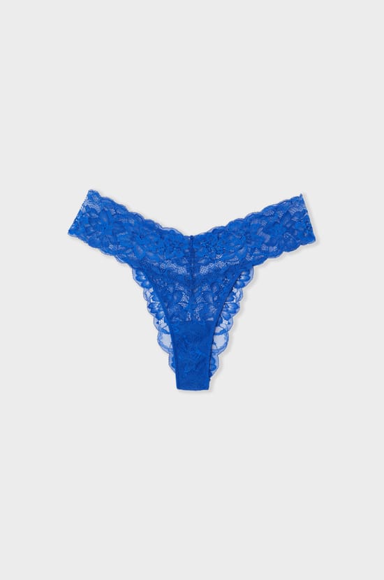 Tanga en dentelle;${refinementColor}