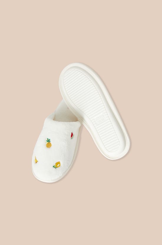 Mule Slippers;${refinementColor}