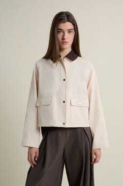 Chaqueta corta con cuello de terciopelo;${refinementColor}