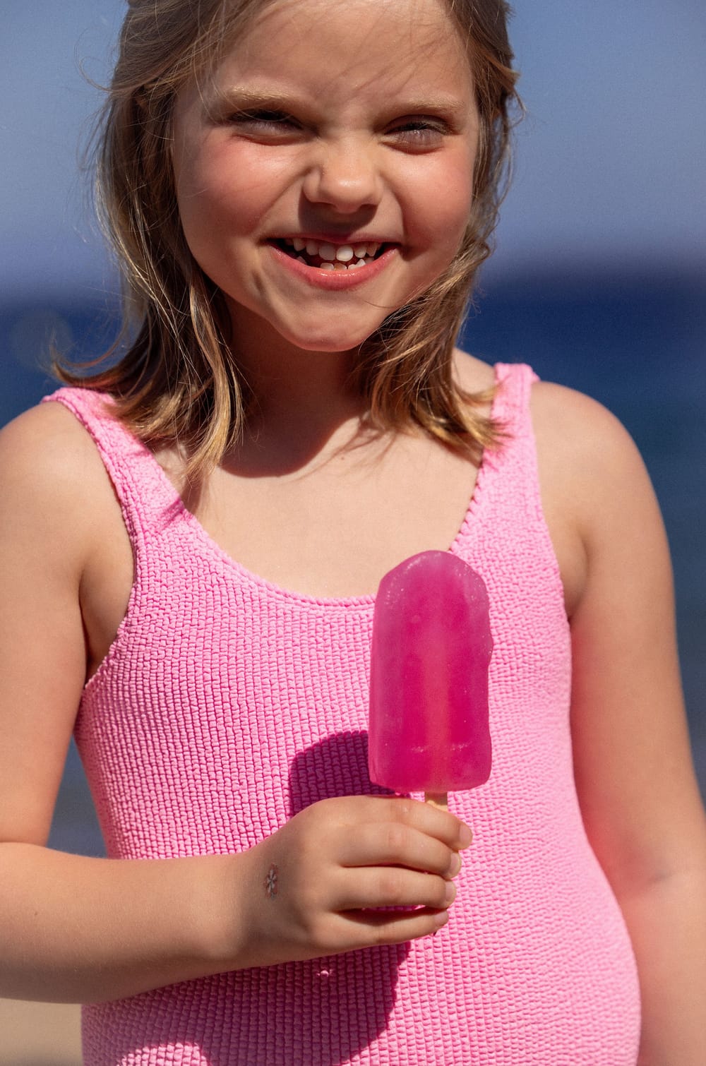 One-Piece Swimsuit in stretch material for children;${refinementColor}