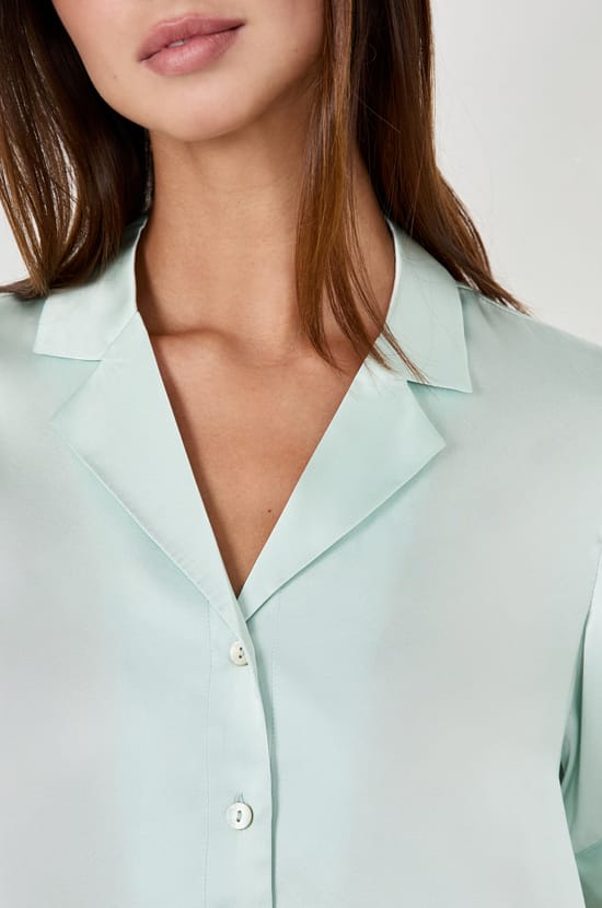 SPE PL - Chemise de pyjama manches courtes en soie;${refinementColor}