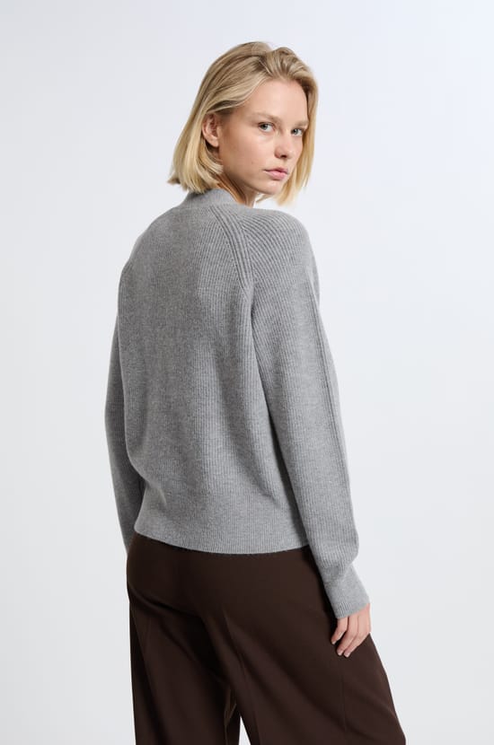 Gilet manches longues;${refinementColor}