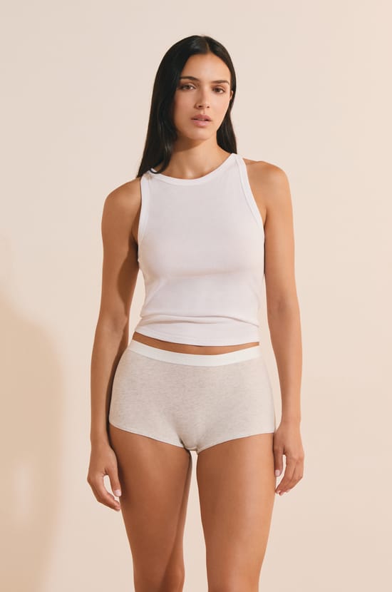 Shorty uni;${refinementColor}