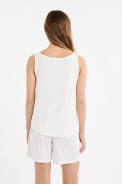   Camiseta de tirantes lisa;${refinementColor}