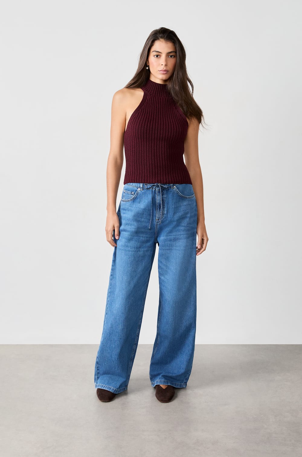 Sleeveless Ribbed Top;${refinementColor}